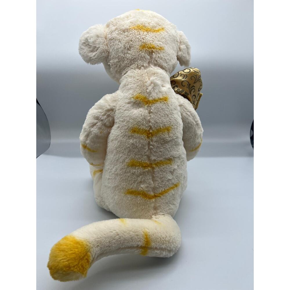 Disney Store Winnie The Pooh Exclusive Rare 18" TIGGER Gold&Cream Stuffed Plush - Picture 4 of 5